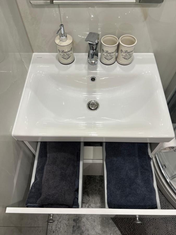 Stradinya Apartment Вентспилс Екстериор снимка